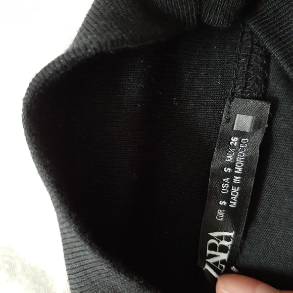 Zara mock neck t-shirt - Picture 4 of 4